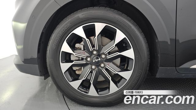 Kia Carnival 4-го поколения 9-Seater Signature - фото 4