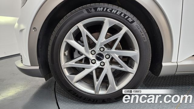 Genesis GV60 Standard AWD - фото 3
