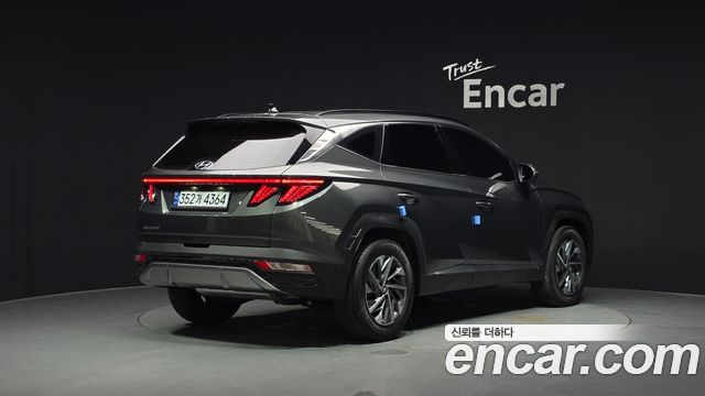 Hyundai Tucson NX4, гибрид Inspiration 2WD - фото 1