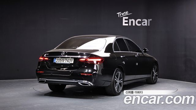 Mercedes-Benz E-Class W213 E250 Avantgarde - фото 1