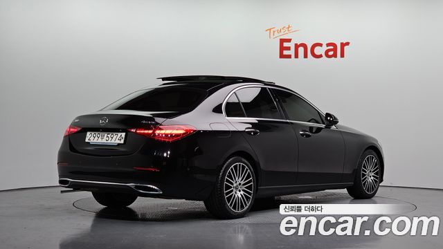Mercedes-Benz C-Class W206 C300 4MATIC Avantgarde - фото 1