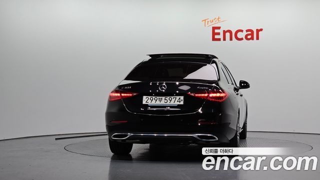 Mercedes-Benz C-Class W206 C300 4MATIC Avantgarde - фото 3