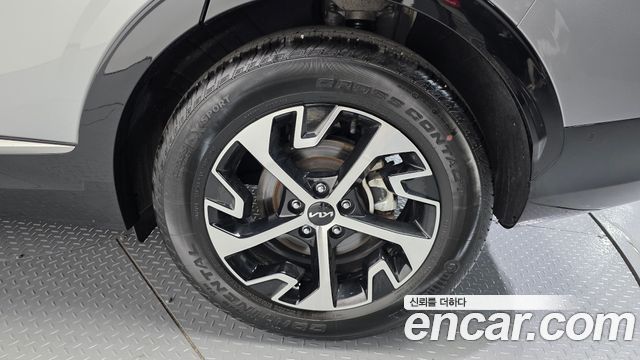 Kia Sportage 5-го поколения, гибрид Signature 4WD - фото 4