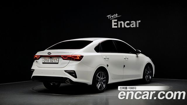 Kia K3 Совершенно новый Luxury - фото 1