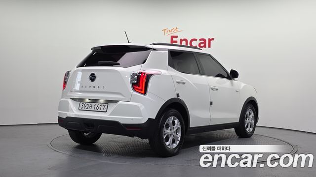 SsangYong Tivoli Gasoline 1.5 2WD V3 - фото 1
