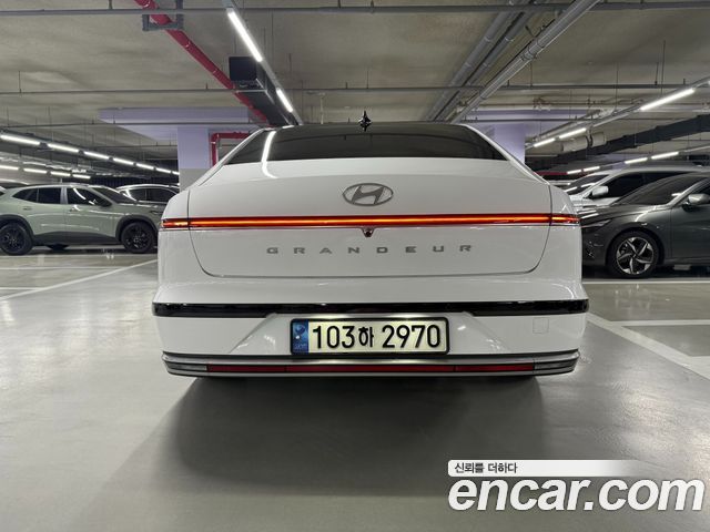 Hyundai Grandeur GN7, гибрид Premium - фото 3