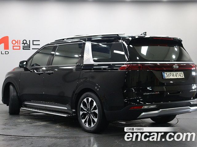 Kia Carnival 4-го поколения Gasoline 7-Seater Signature - фото 3