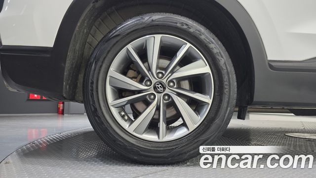 Hyundai Santafe TM Diesel 2.0 2WD Premium - фото 4