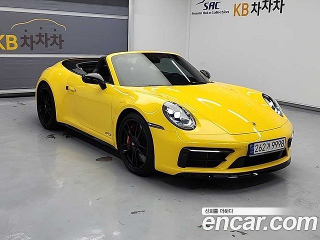 Porsche 911 Carrera 4 GTS Cabriolet - фото 3