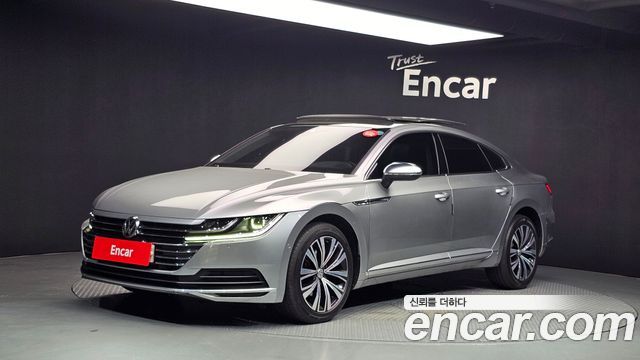 Volkswagen Arteon 2.0 TDI Premium - фото 0
