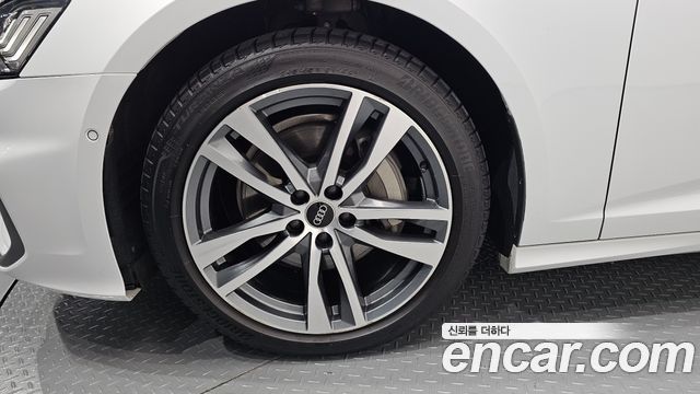 Audi A6 C8 45 TFSI Quattro Premium - фото 4