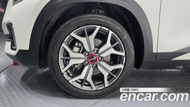 Kia Seltos Gasoline 1.6 Turbo 2WD Signature - фото 3