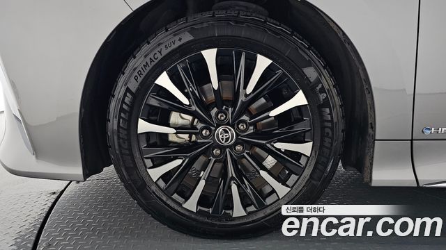 Toyota Alphard 4-го поколения 2.5 HEV Executive AWD - фото 4