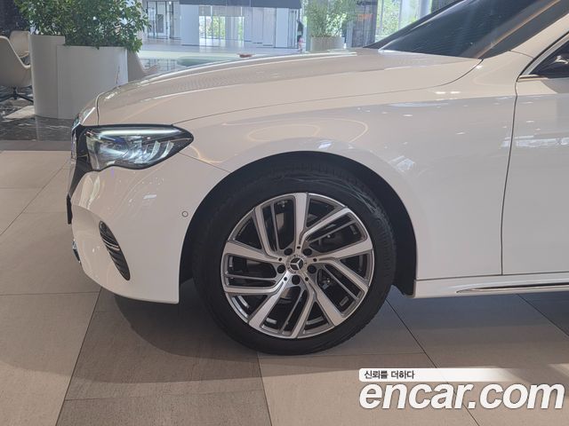 Mercedes-Benz E-Class W214 E220d 4MATIC Exclusive - фото 4