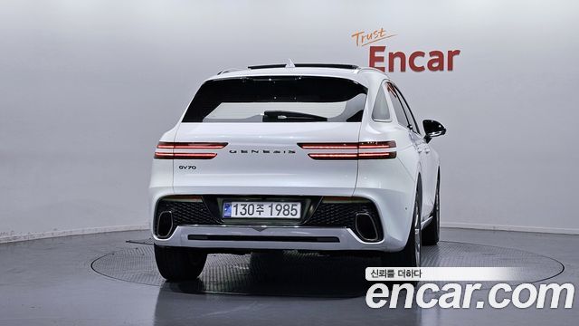 Genesis GV70 2.5T Gasoline 2WD - фото 3