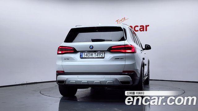 BMW X5 G05 xDrive 40i xLine - фото 3
