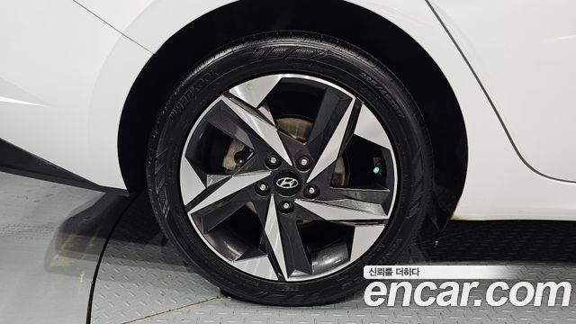 Hyundai Avante CN7 1.6 Inspiration - фото 4