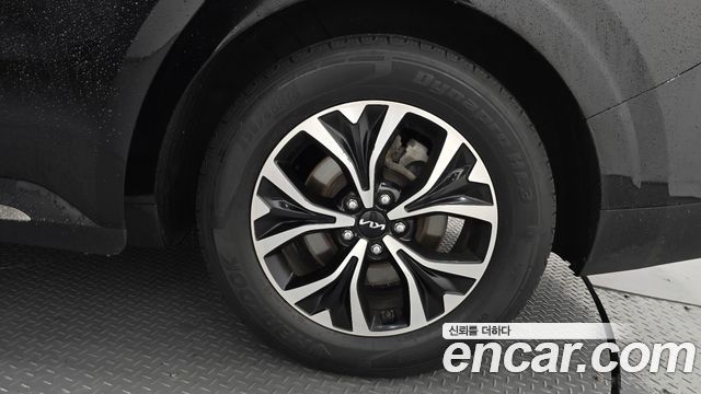 Kia Carnival 4-го поколения 9-Seater Noblesse - фото 4