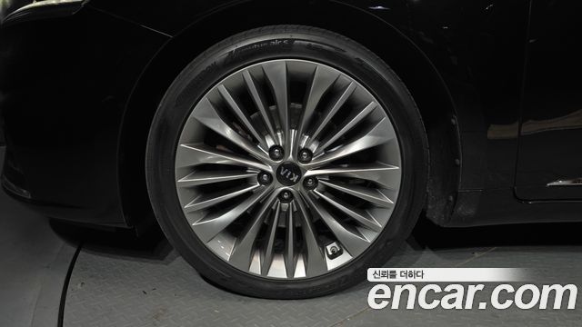 Kia K7 Совершенно новый 2.2 Diesel Limited - фото 4
