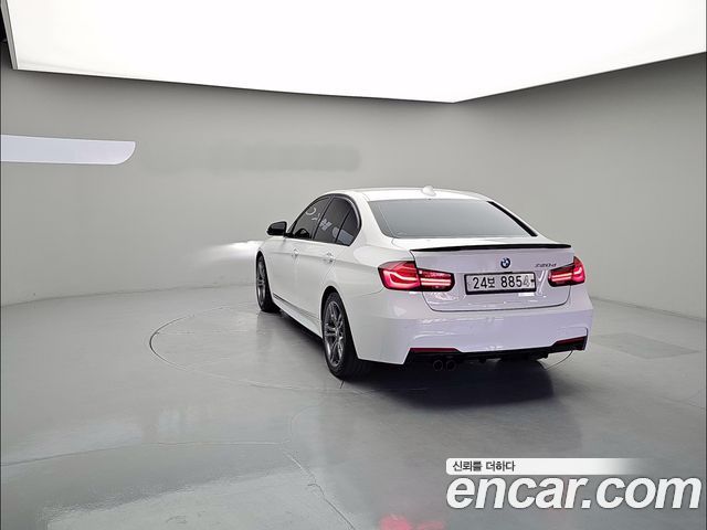 BMW 3-Series F30 320d Sport - фото 3