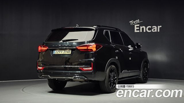 SsangYong Rexton Совершенно новый Diesel 2.2 4WD The Black - фото 1