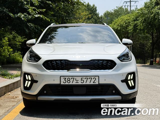 Kia Niro Новый 1.6 HEV Signature - фото 2