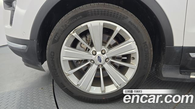 Ford Explorer 2.3 Limited 4WD 5th - фото 4