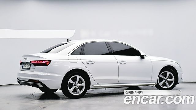 Audi A4 B9 40 TFSI - фото 3