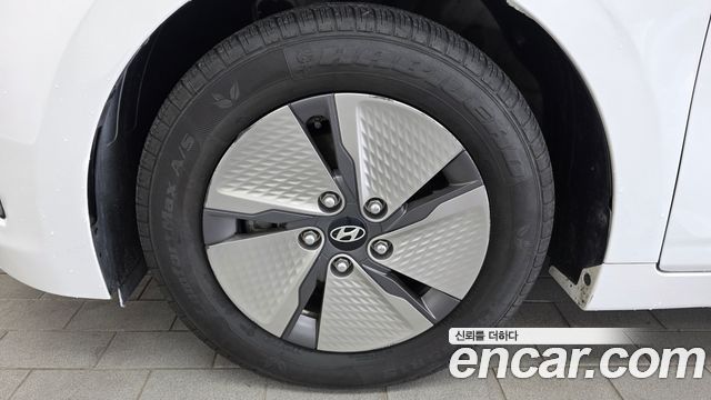 Hyundai Ioniq Новый, гибрид 1.6 HEV I - фото 4