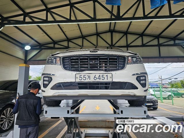 Kia Carnival Новый 9-Seater Noblesse Special - фото 1