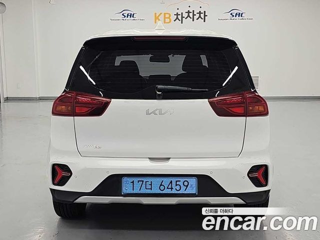 Kia Niro Earth - фото 2