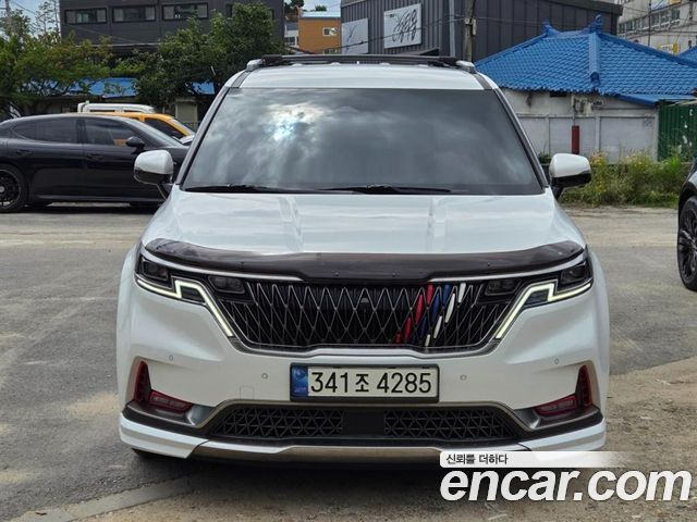 Kia Carnival 4-го поколения 7-Seater Signature - фото 0