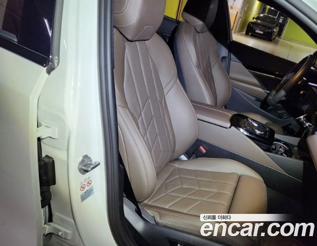 BMW 5-Series G60 520i M Sport - фото 4