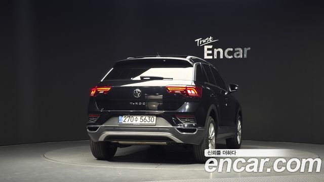 Volkswagen T-Roc 2.0 TDI Premium - фото 3