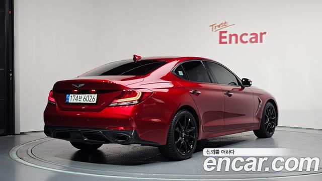 Genesis G70 2.0T AWD Sport Package - фото 1