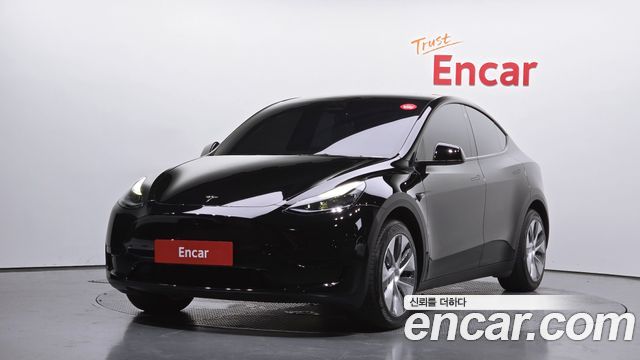 Tesla Model Y RWD - фото 0