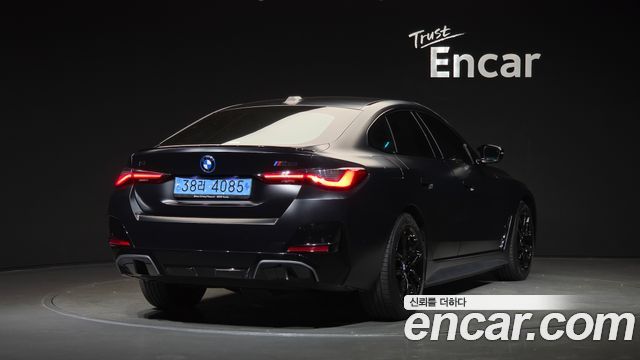 BMW i4 M50 Pro - фото 1