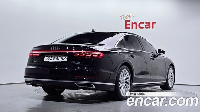 Audi A8 D5 55 TFSI Quattro LWB - фото 1