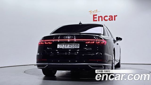 Audi A8 D5 55 TFSI Quattro LWB - фото 3