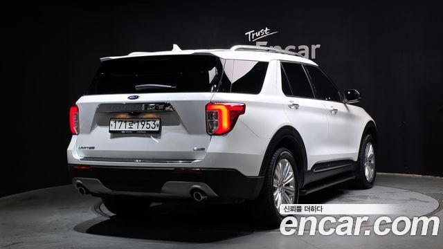 Ford Explorer 6-го поколения 2.3 LimIted 4WD - фото 1