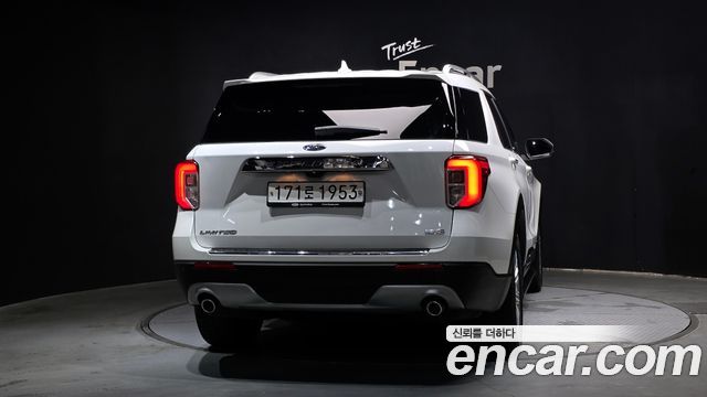 Ford Explorer 6-го поколения 2.3 LimIted 4WD - фото 3