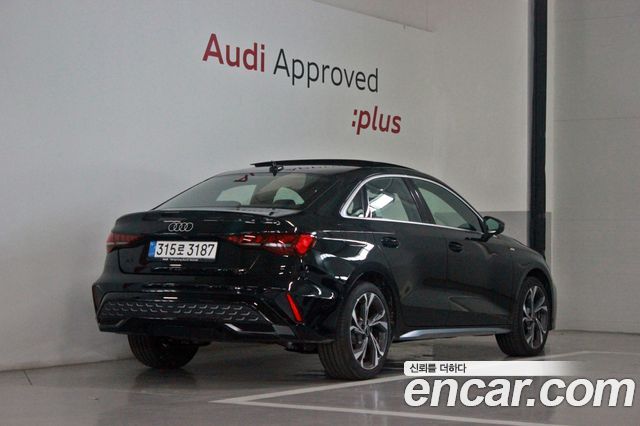 Audi A3 40 TFSI Premium - фото 1