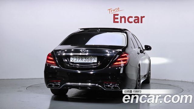Mercedes-Benz S-Class W222 S63 AMG 4MATIC+ - фото 3