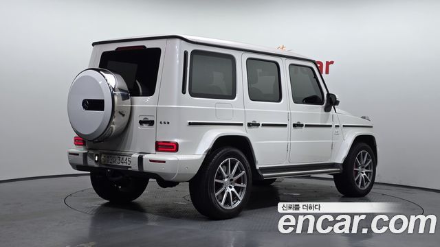 Mercedes-Benz G-Class AMG G63 - фото 1