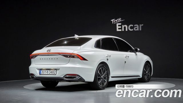 Hyundai Grandeur Новый IG 2.5 Le Blanc - фото 1