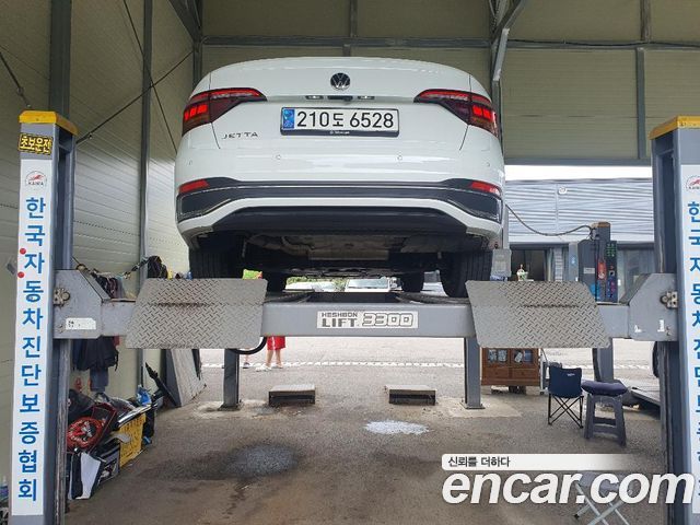Volkswagen Jetta 7-го поколения 1.5 TSI Prestige - фото 1