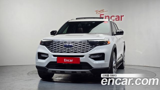 Ford Explorer 6-го поколения 3.0 Platinum 4WD - фото 2