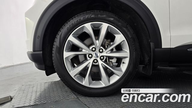 Ford Explorer 6-го поколения 3.0 Platinum 4WD - фото 4