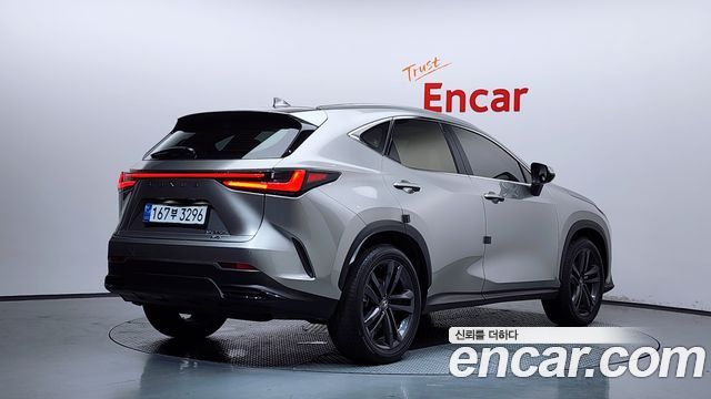 Lexus NX 350h 2-го поколения Premium - фото 1