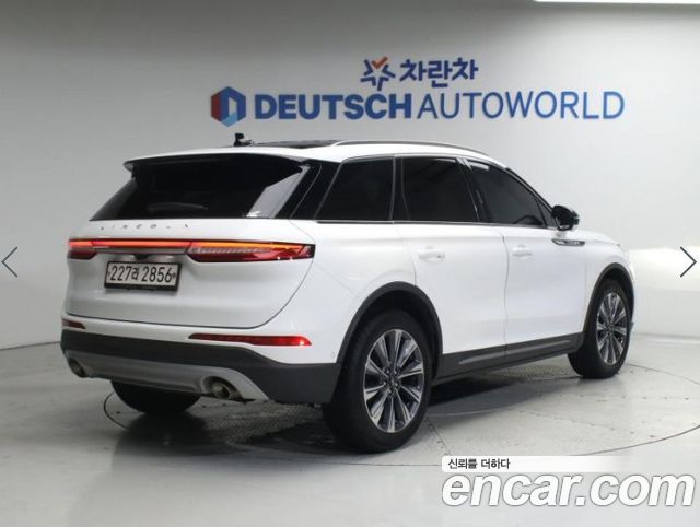 Lincoln Corsair 2.0 Reserve AWD - фото 1